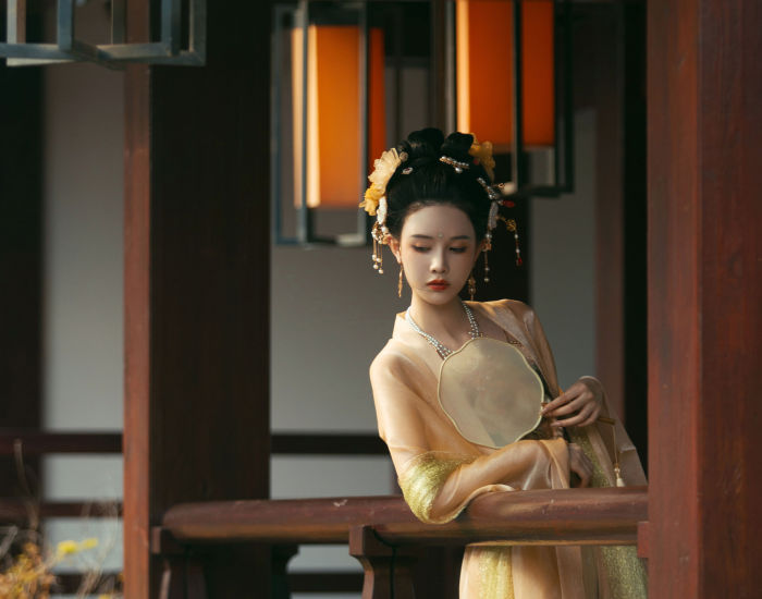 露华浓 精美 中国风 古装 美人写真